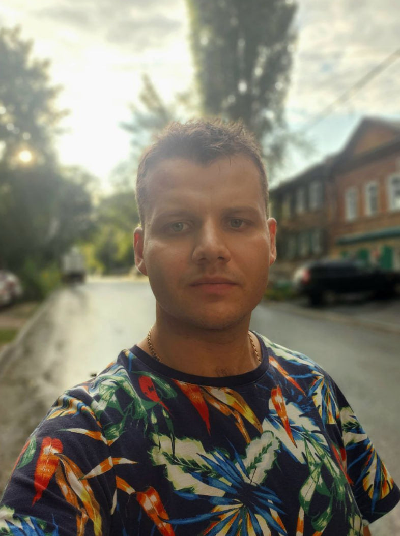 Magnus Barnett - Query logic developer